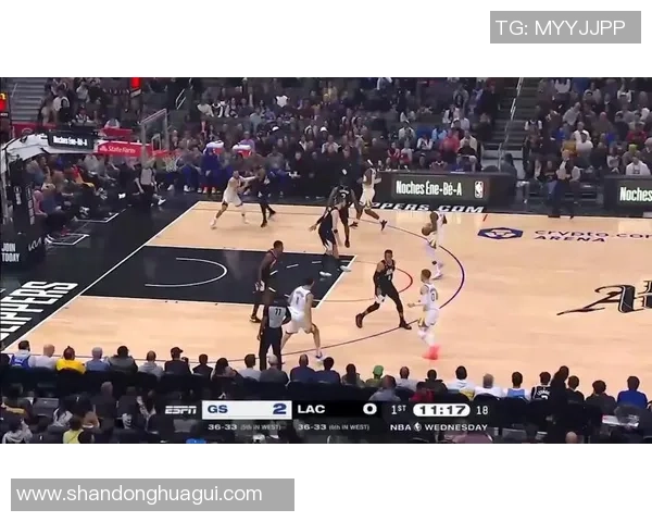 2015年NBA常规赛快船对阵勇士精彩直播回顾与分析视频分享